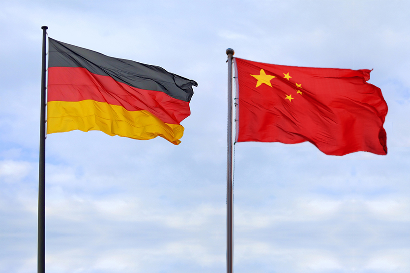 Drapeaux de la Chine et de l'Allemagne
